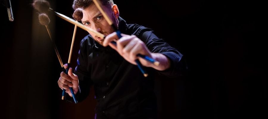 Corporate Event Percussionist Dubai | Live Drums by Fernando Gutierrez - Percussionist
