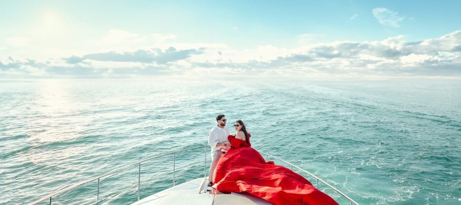 Luxury Yacht Proposal by Qrated Event