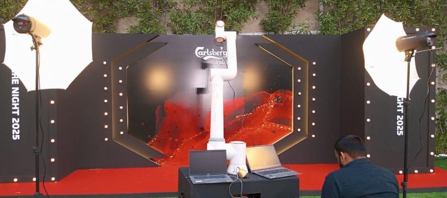 Glambot Hire Dubai | Luxury Slow-Motion Video Experience by XMP Dubai